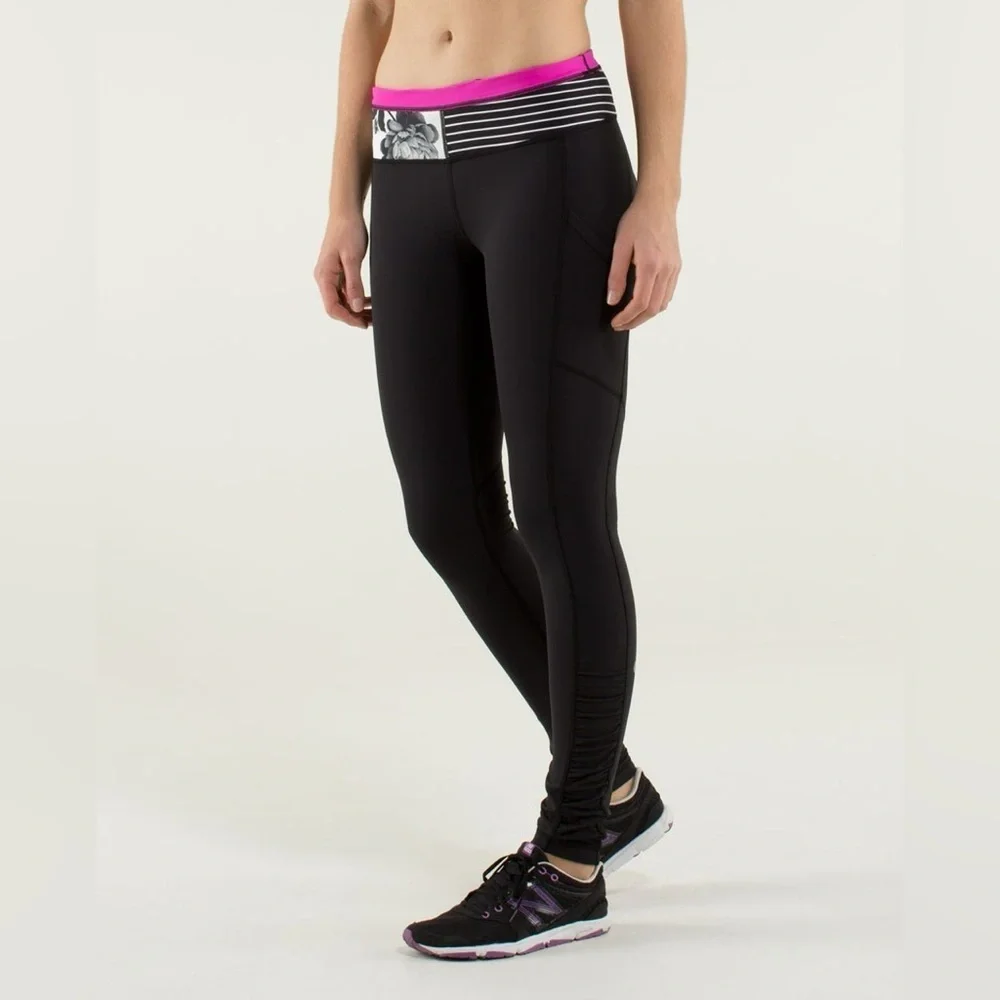 Lululemon Speed Tight *Brushed Interlock Black / Quilt Winter 13-28 size 6